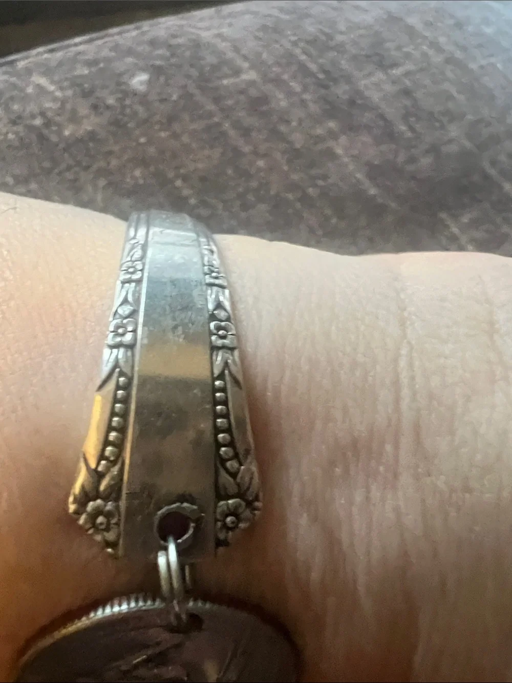 Silver-Tone Coin Link Wristband Bracelet - Vintage-Inspired Silver